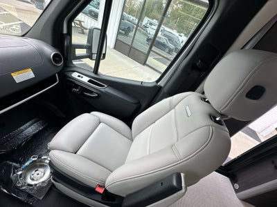 2026 Airstream Murphy Suite Base