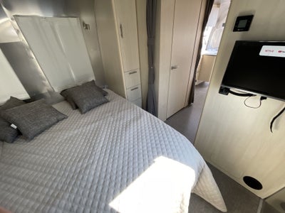 2026 Airstream 25FBQ Base