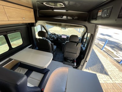 2026 Airstream Rangeline Base