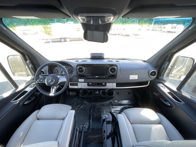 2025 Airstream 24GT Base