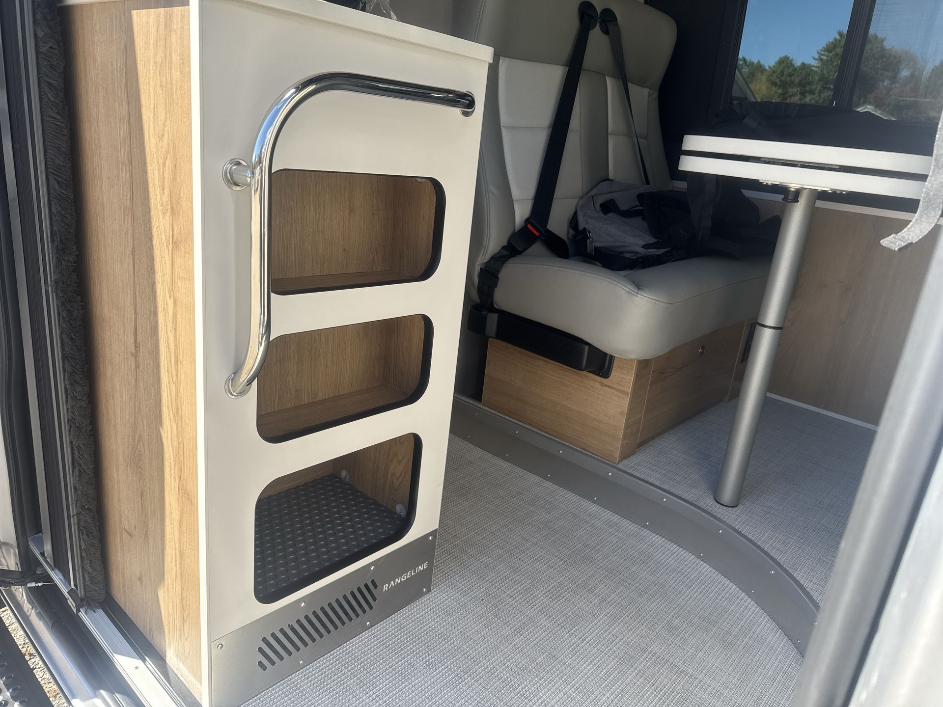 2026 Airstream Rangeline Base