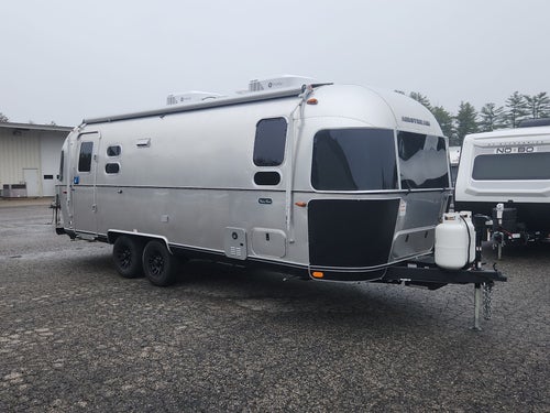 2025 Airstream 25FBT Base