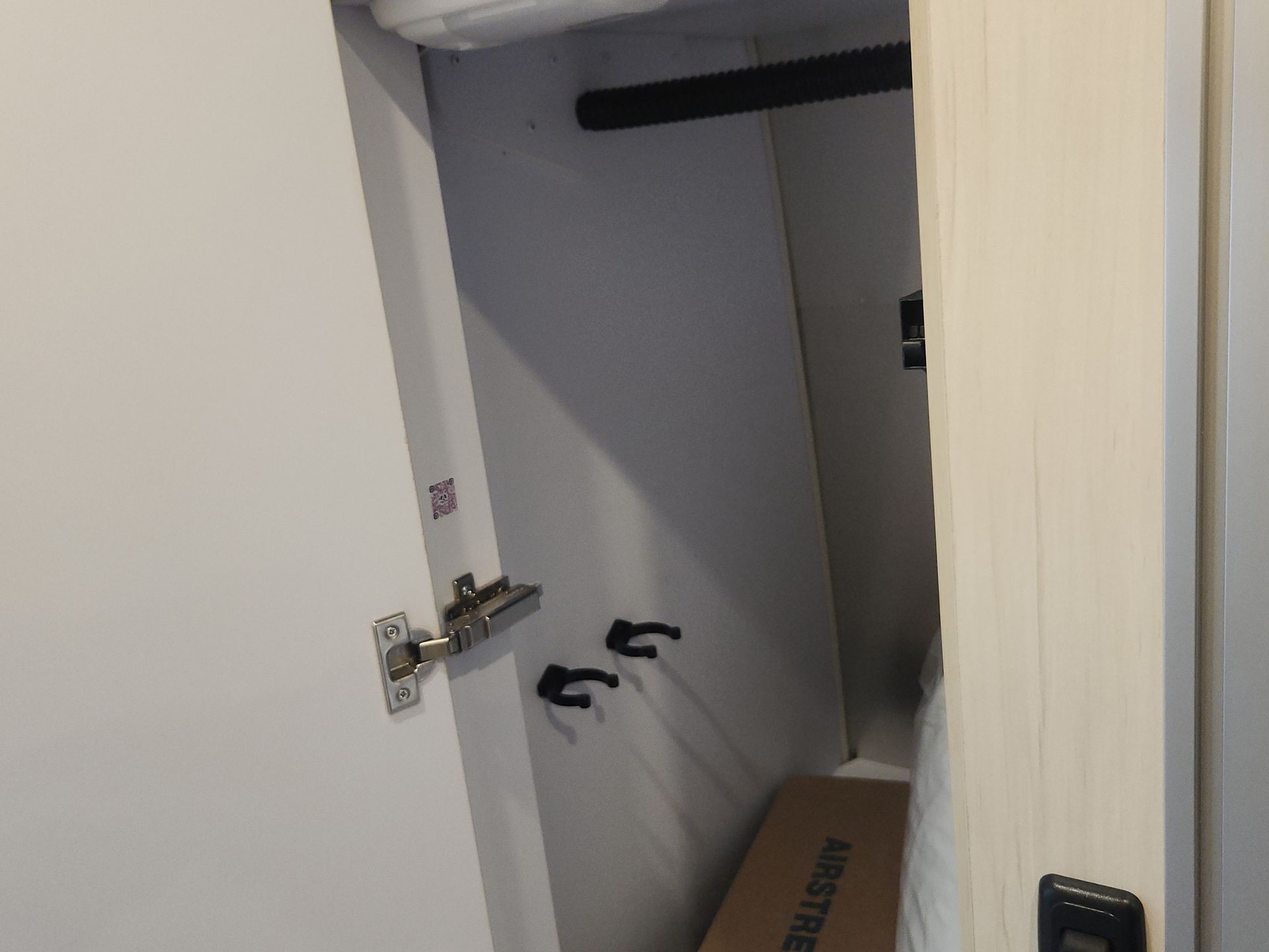 2025 Airstream 25FBT Base