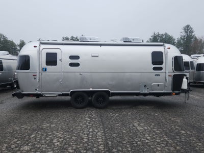 2025 Airstream 25FBT Base