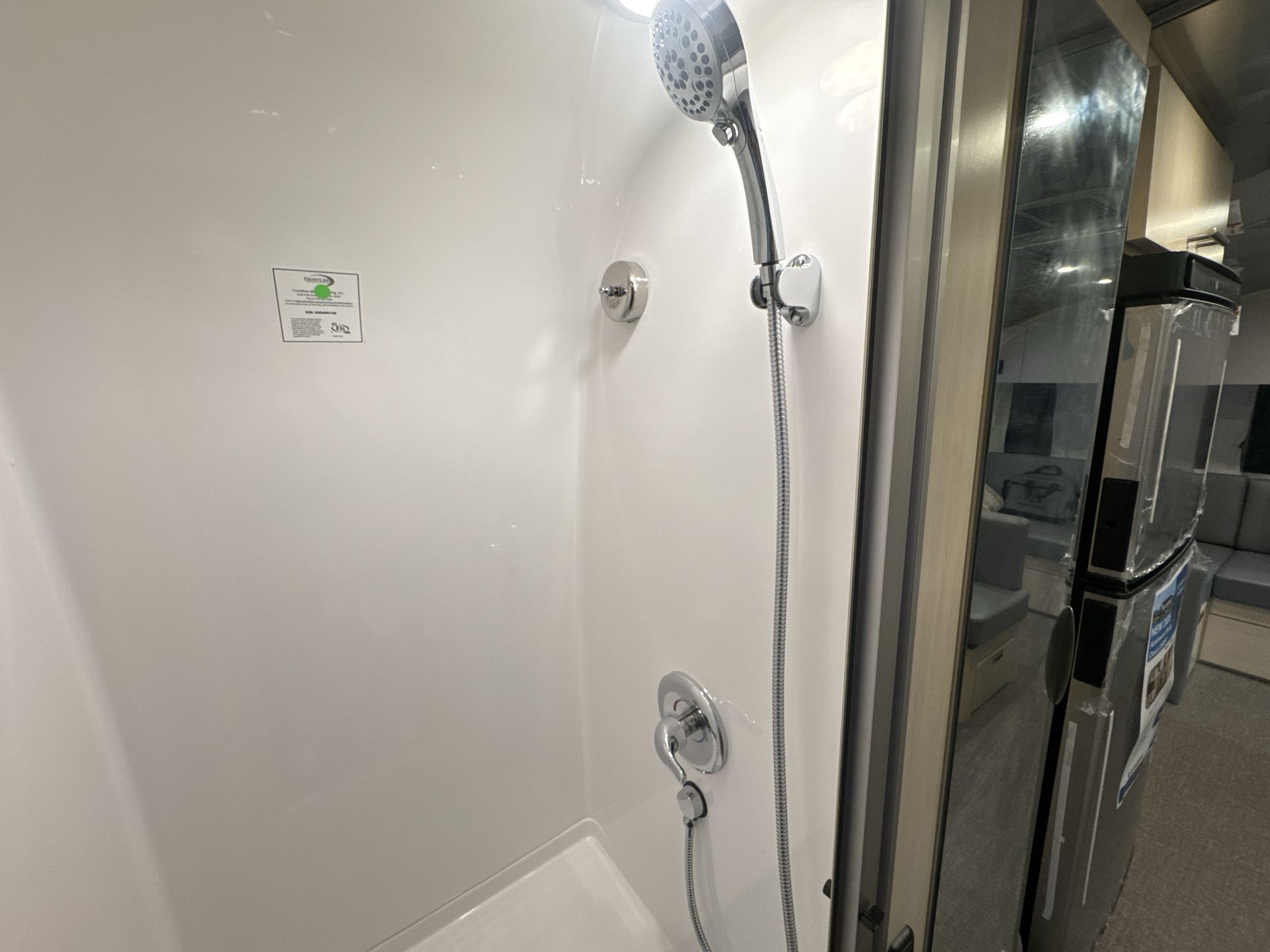 2026 Airstream 28RBT Base