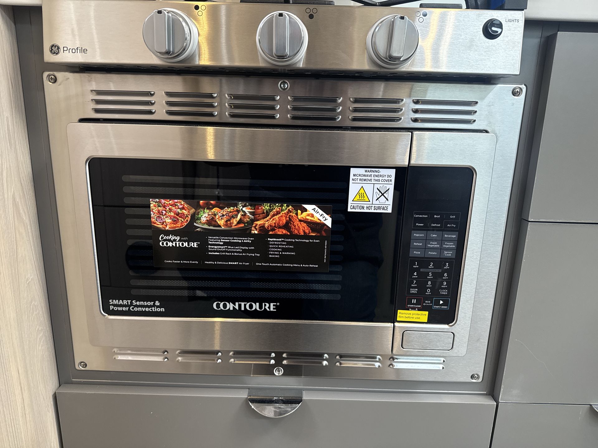 2026 Airstream 27FBT Base