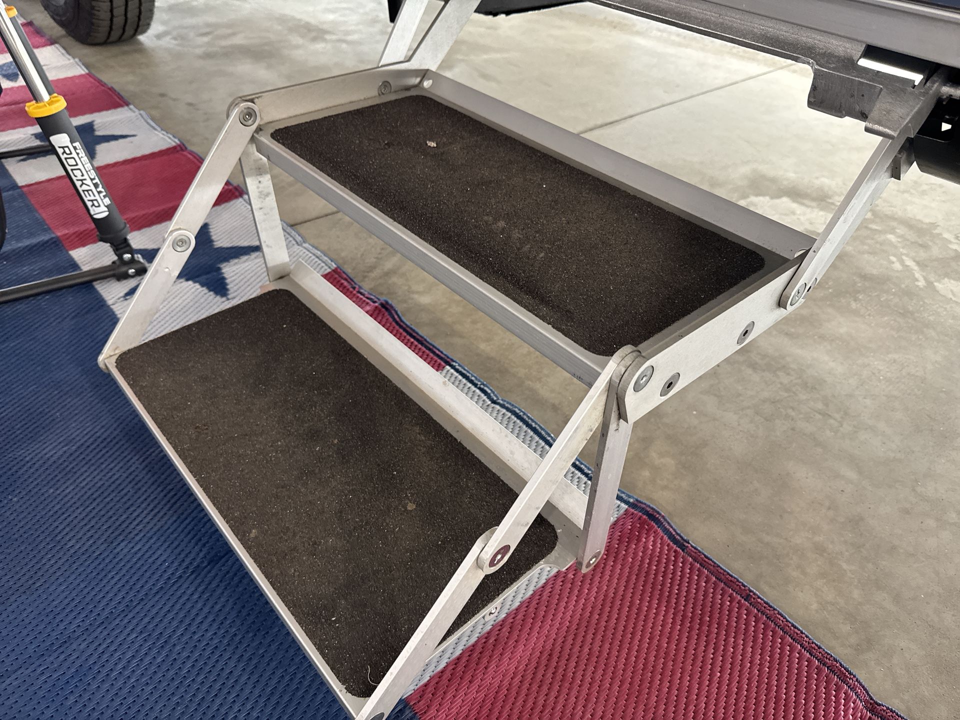 2026 Airstream 33FBT Base