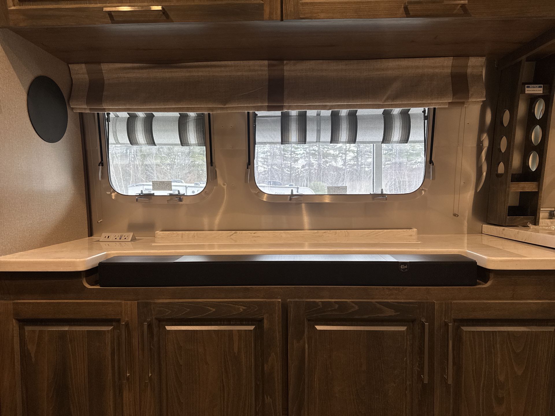 2026 Airstream 33FBT Base