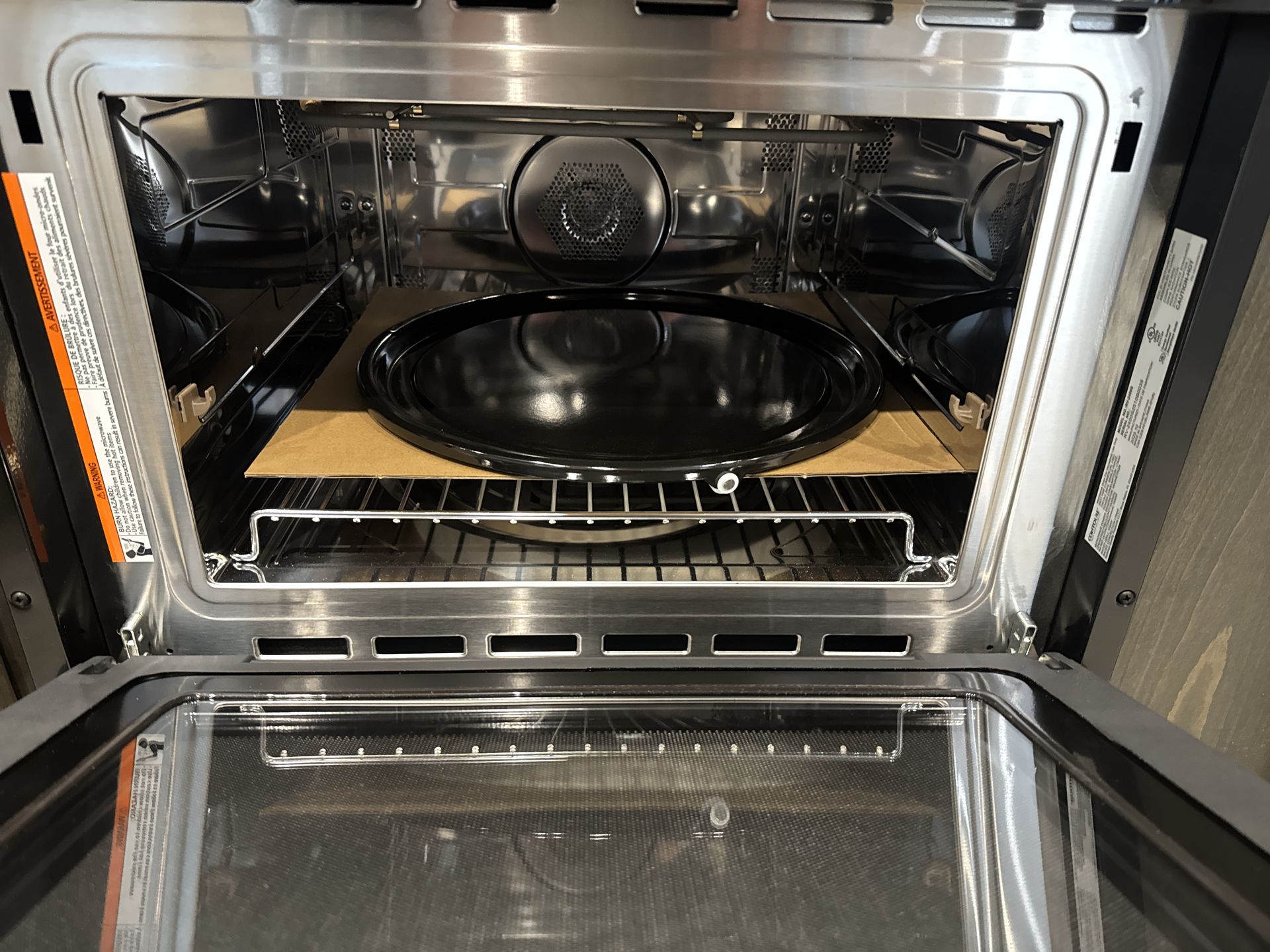 2026 Airstream 33FBT Base