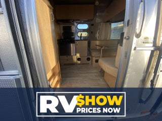 2016 Airstream 19CB Base
