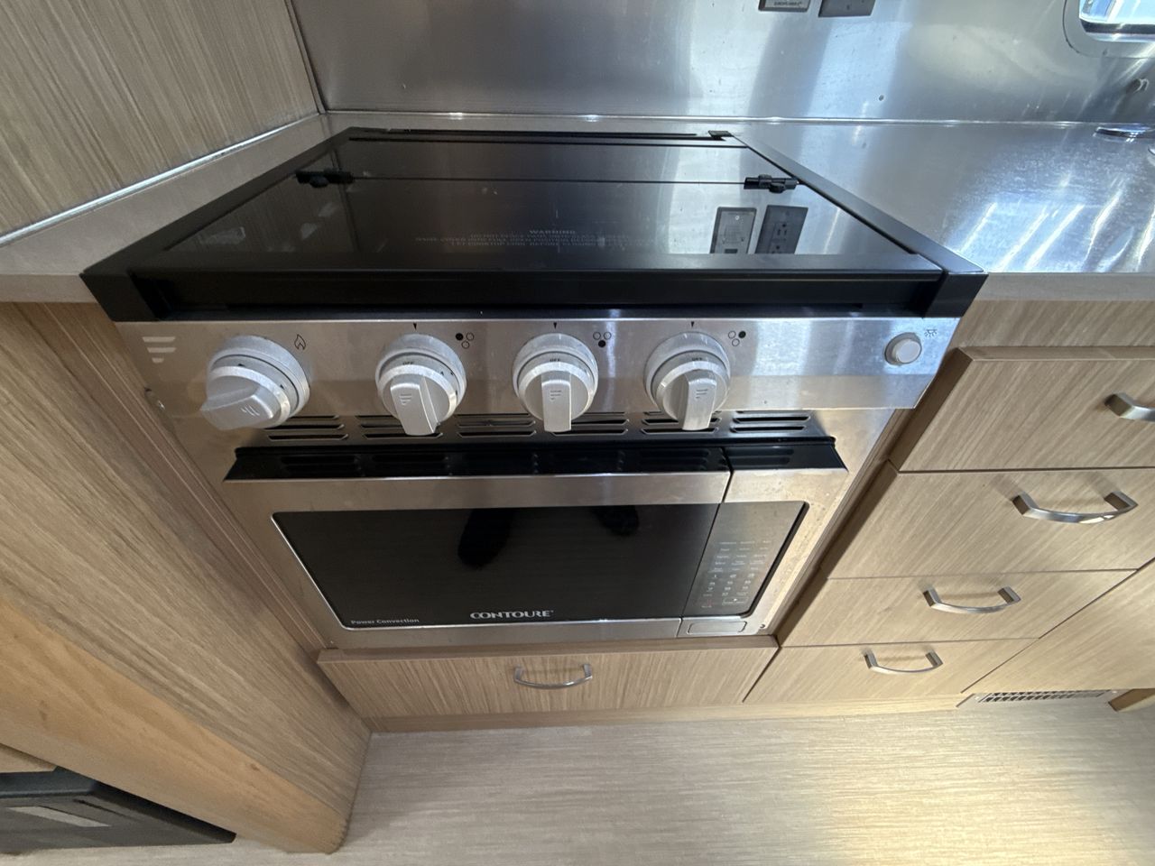 2020 Airstream 26RB (Rear Twin Bed) Base