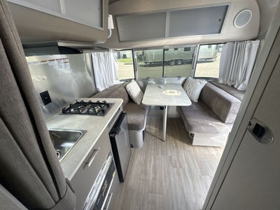 2025 Airstream 16RB Base
