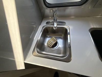 2019 Airstream 16RB Base