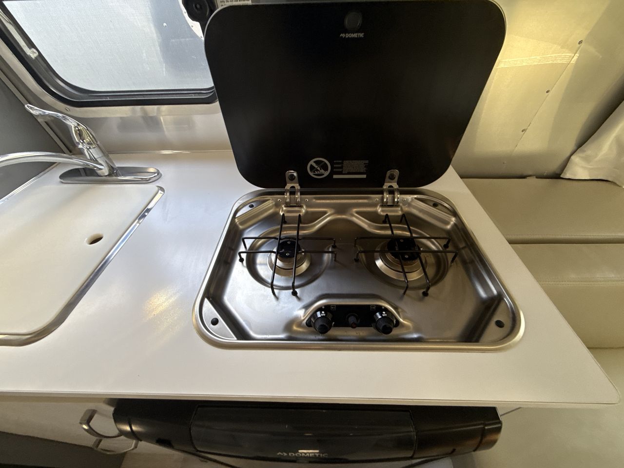 2019 Airstream 16RB Base