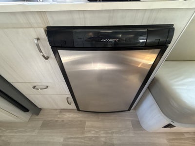 2019 Airstream 16RB Base