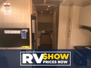 2026 Airstream 25FBT Base