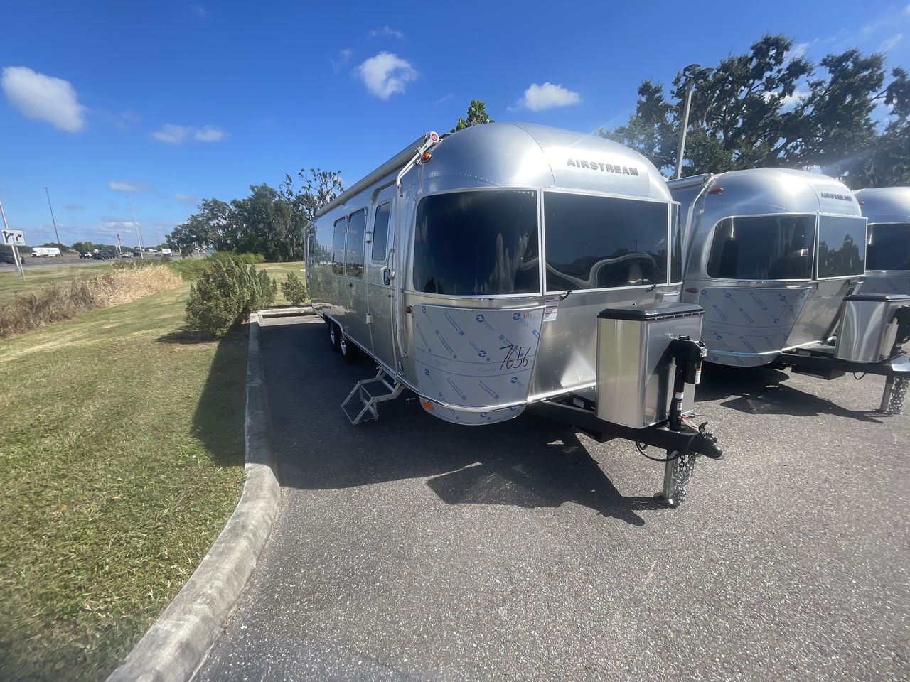 2026 Airstream 28RBQ Base
