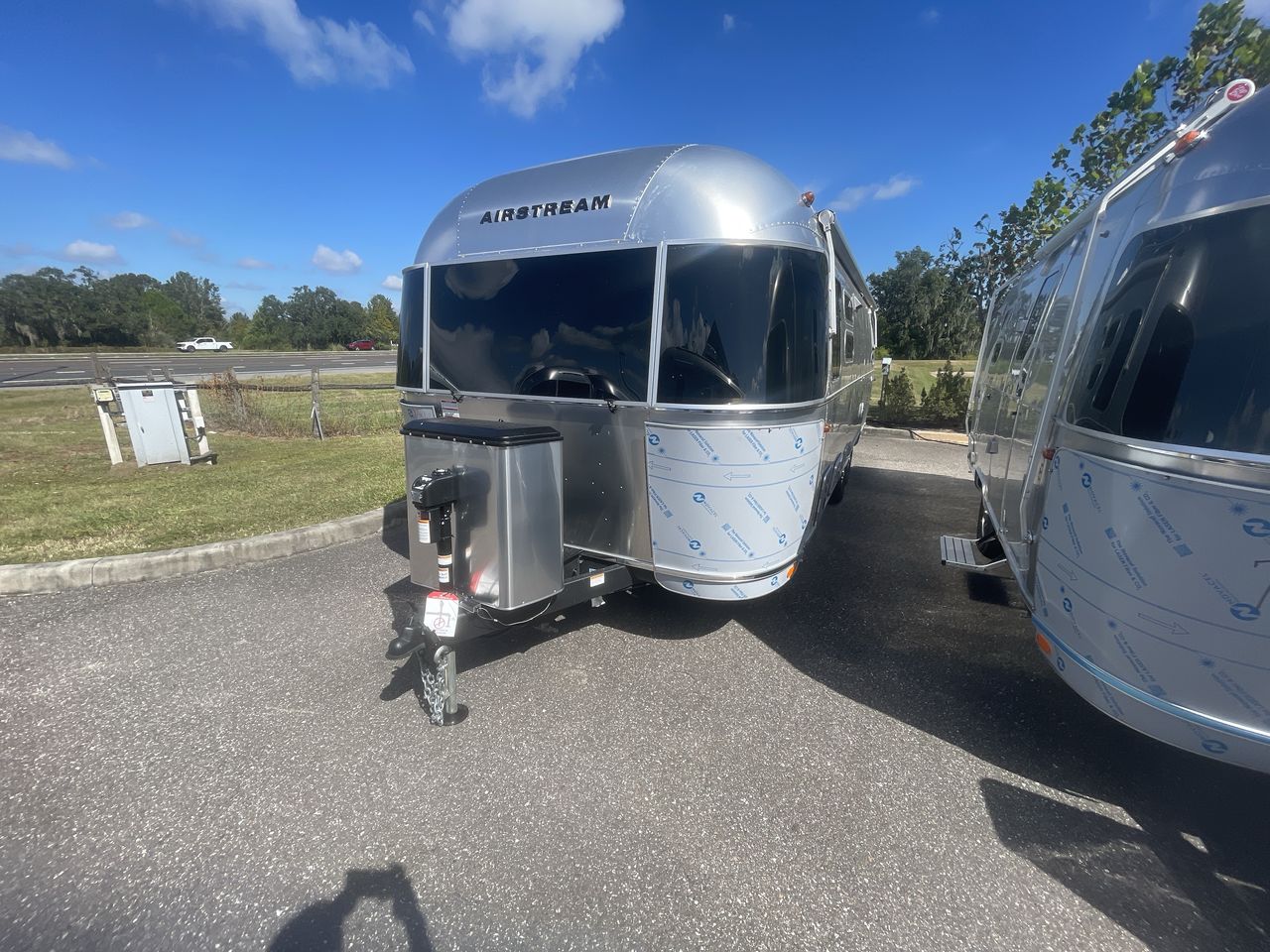 2026 Airstream 28RBQ Base