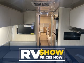 2026 Airstream 28RBT Base