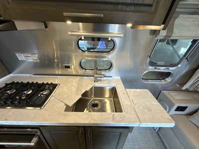 2026 Airstream 28RBQ Base