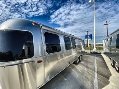 2026 Airstream 30RBQ Base