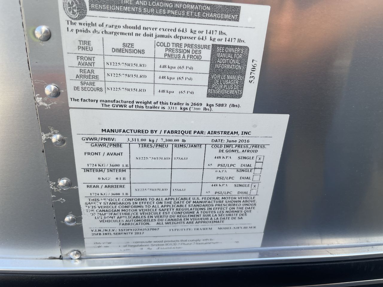 2017 Airstream 25FBQ Base