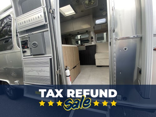 2025 Airstream 28RB Queen Base