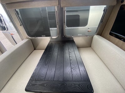 2025 Airstream 28RB Queen Base