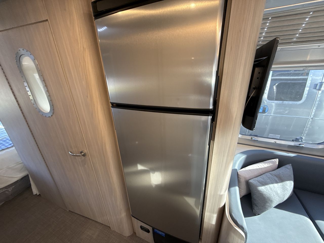 2026 Airstream 30RBQ Base