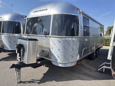 2026 Airstream 25FBT Base
