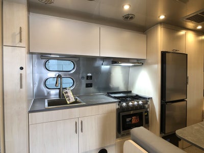 2024 Airstream 23FBT Base