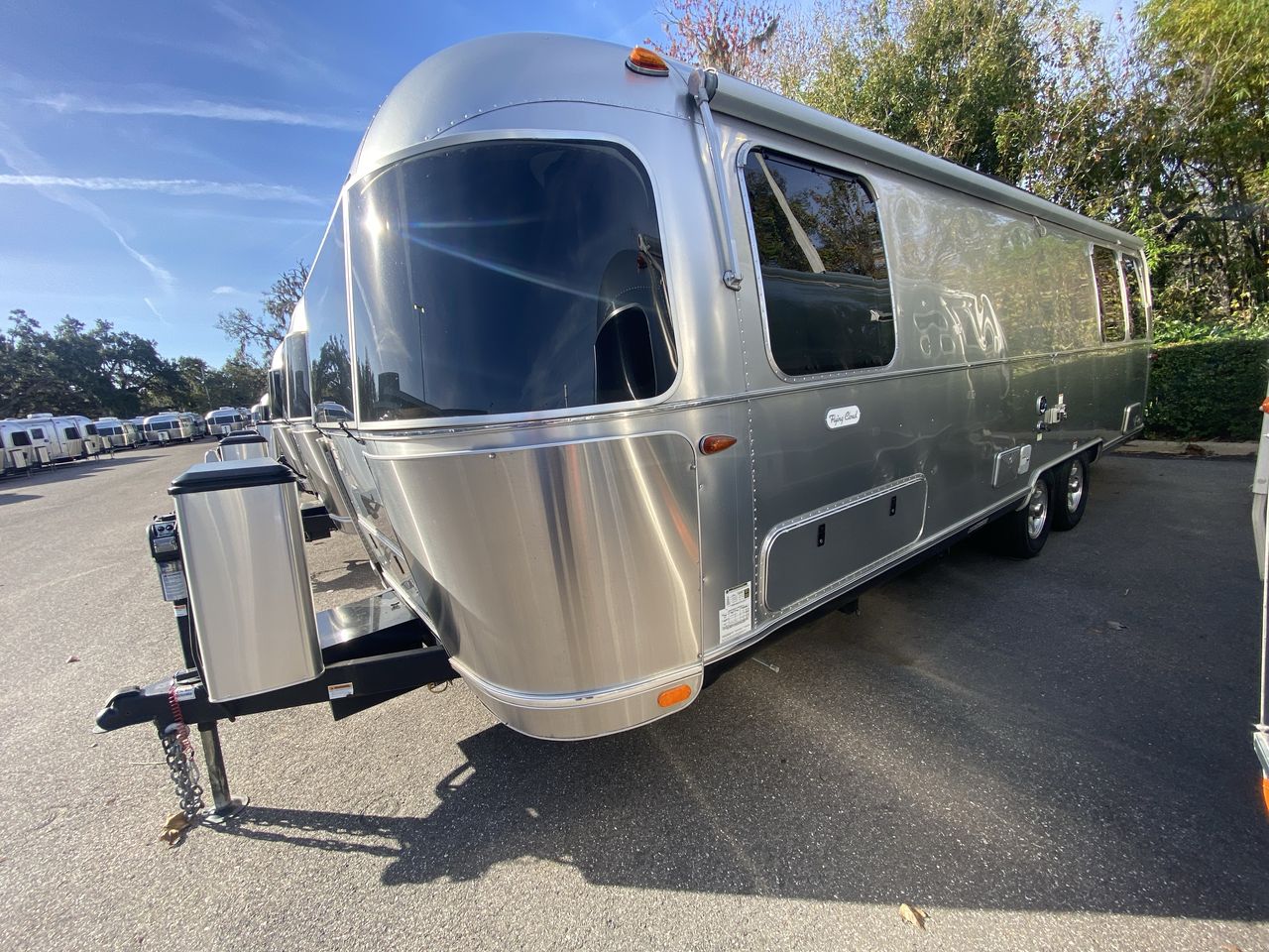 2023 Airstream 27 FBT Base