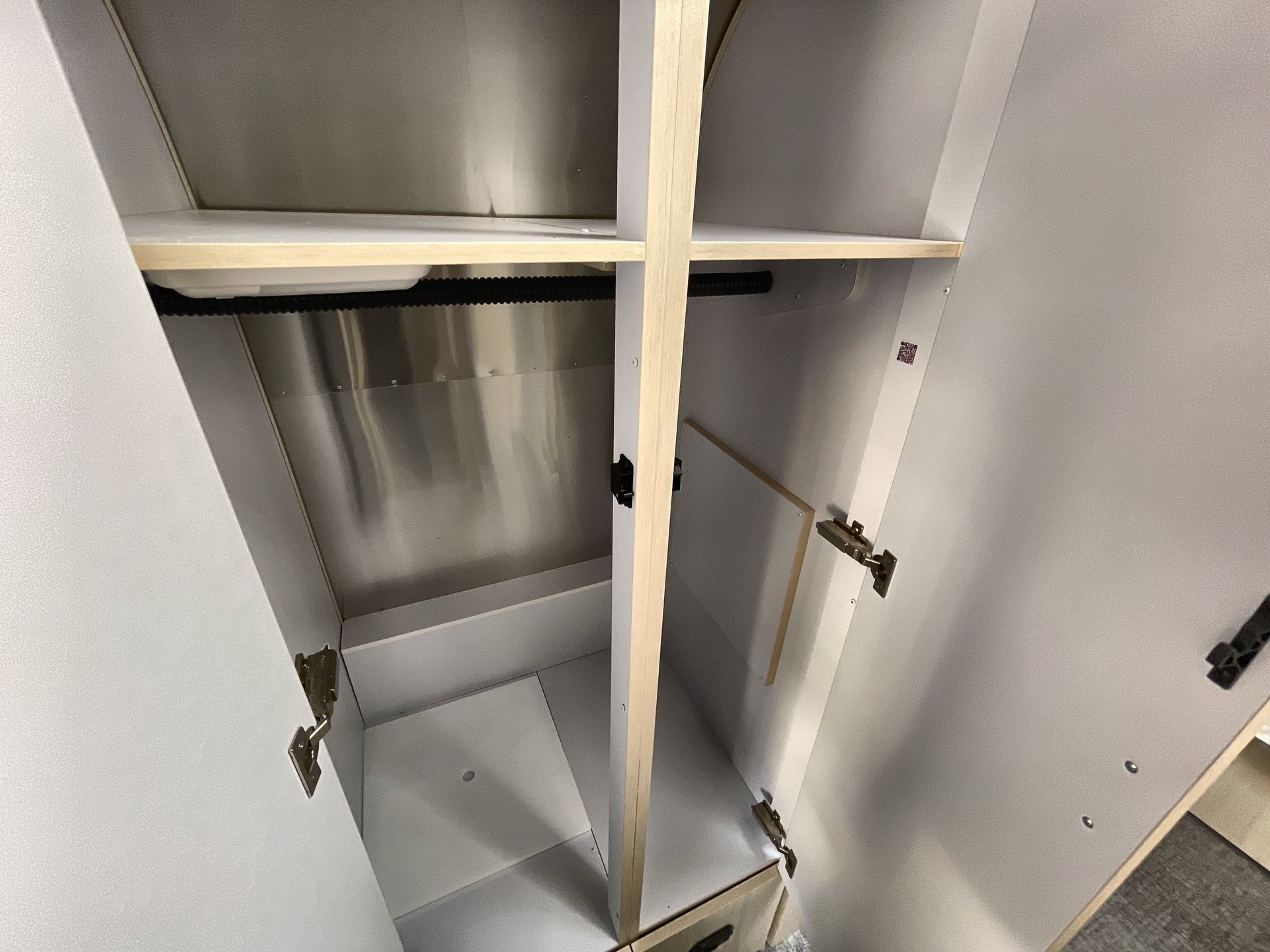 2026 Airstream 27FBQ Base