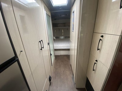 2017 Airstream 27FB Base