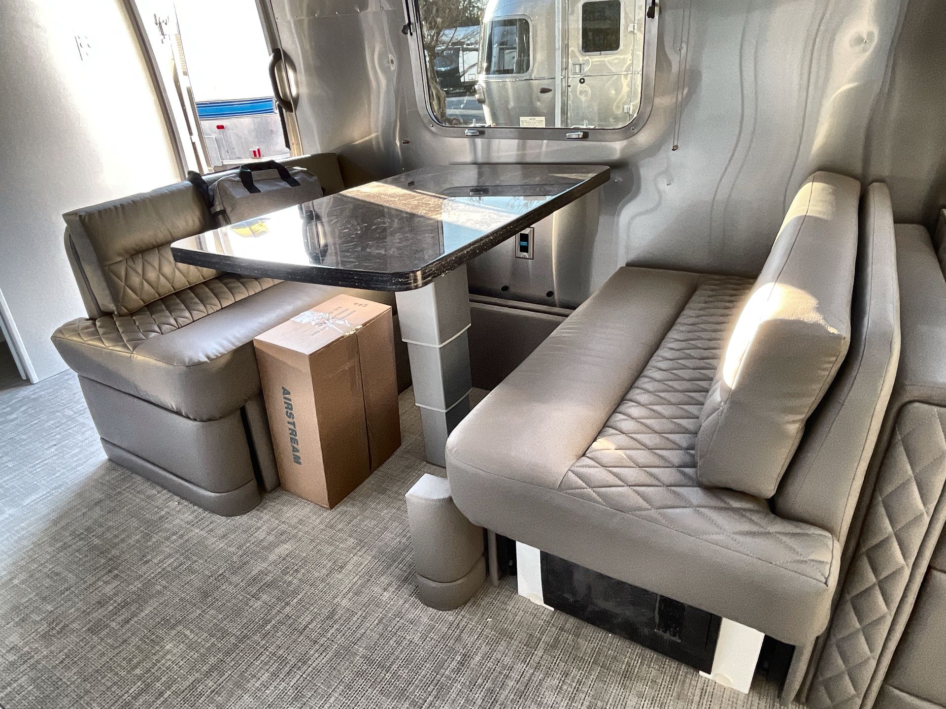 2026 Airstream 33FBQ Base