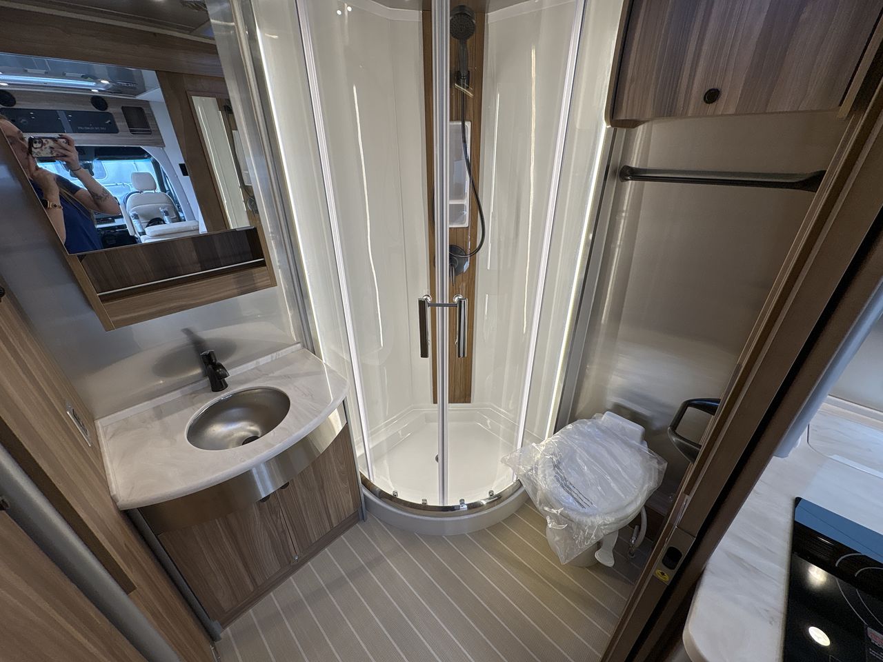 2025 Airstream MURPHY SUITE Base